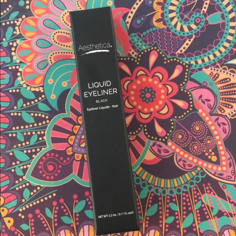 Aesthetics liquid eyeliner black